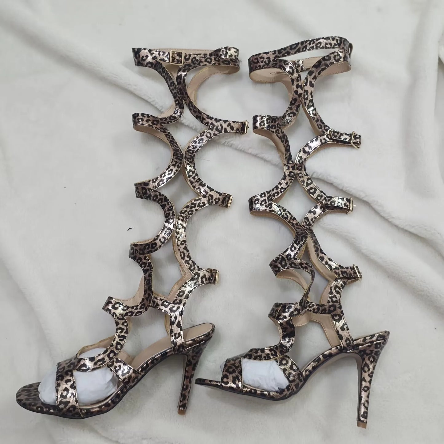 Sandalias de tacón de aguja con punta abierta