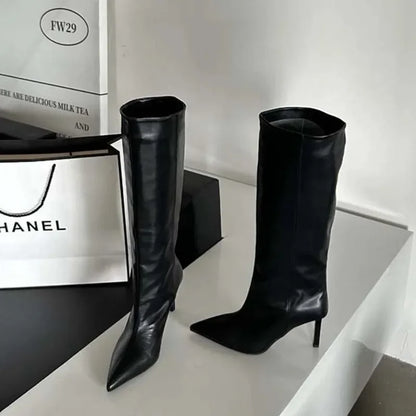 Botas de tacón alto puntiagudas minimalistas retro con estilo romano, temperamento moderno, zapatos de mujer modernos y versátiles