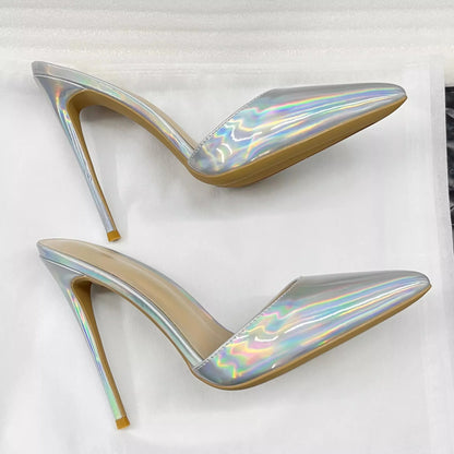 Tacón alto con puntiagudo