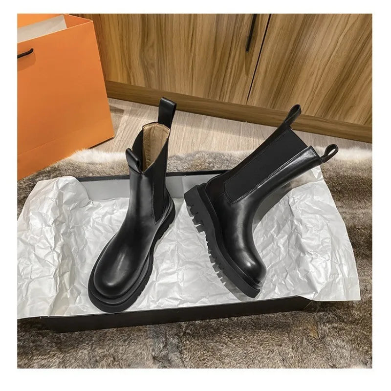 Botín clásico con aumento de altura