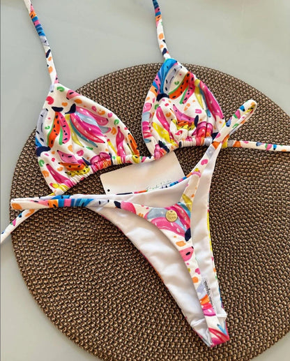 2025 nuevo conjunto de Bikini Sexy para mujer, traje de baño para vacaciones en la playa, conjunto de Bikini brasileño con Tanga, traje de baño Sexy de dos piezas, ropa de playa para mujer