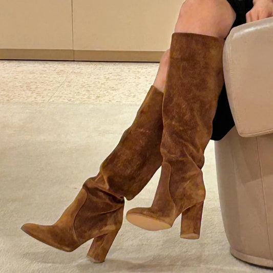 Botas de mujer, Botas informales de piel de ante de alta calidad, Botas de diseño plisado apiladas para mujer, Botas hasta la rodilla con punta estrecha a la moda